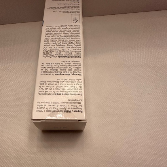 Rodan+Fields Redefine - Picture 3 of 3